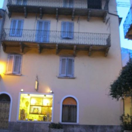 I Due Monaci Hotell Domodossola Exteriör bild