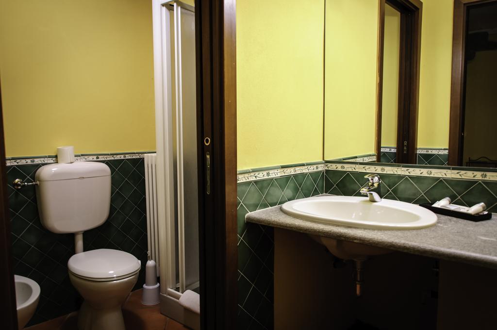 I Due Monaci Hotell Domodossola Exteriör bild