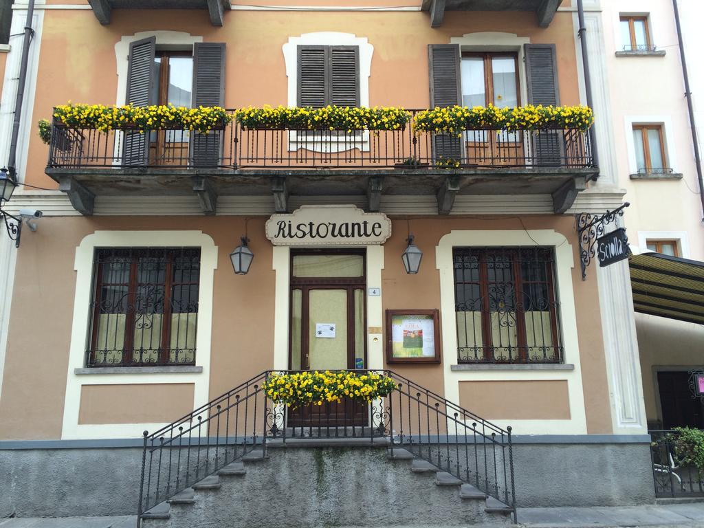 I Due Monaci Hotell Domodossola Exteriör bild