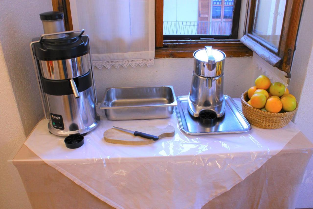 I Due Monaci Hotell Domodossola Exteriör bild