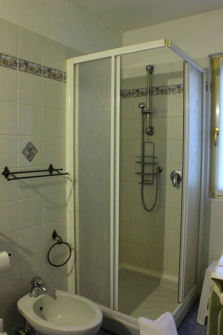 I Due Monaci Hotell Domodossola Exteriör bild