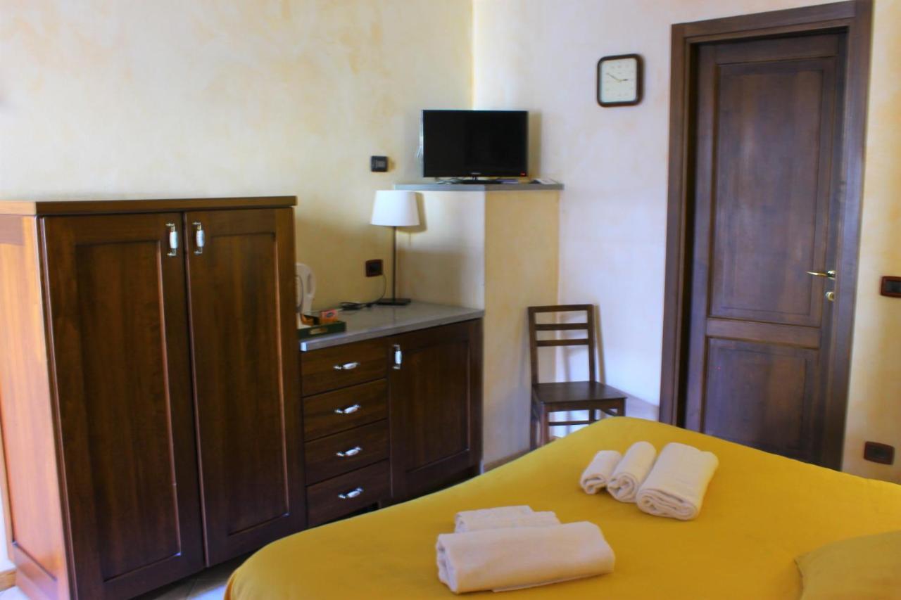 I Due Monaci Hotell Domodossola Exteriör bild